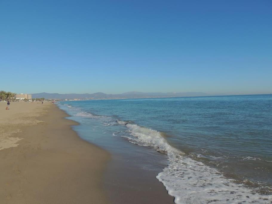 Playamar Beach. Torremolinos Eksteriør billede