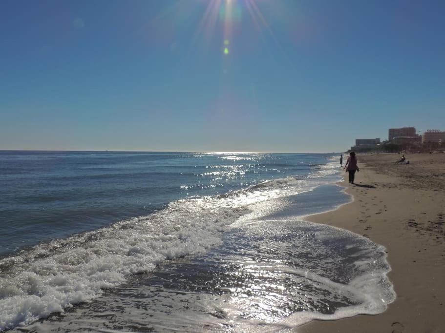 Playamar Beach. Torremolinos Eksteriør billede